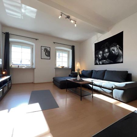 Romantisches Kamin-Apartment By Rabe - Netflix & Coffee-Bar & Parkplatz Karlsruhe Kültér fotó